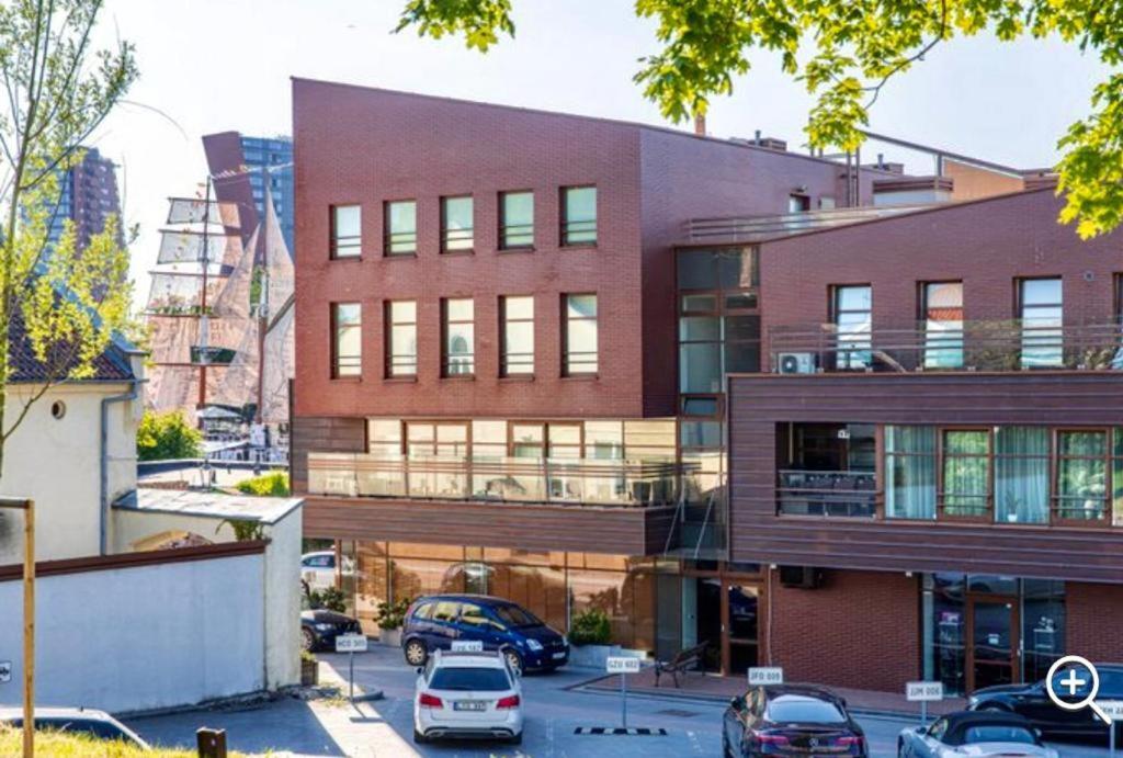 Victoria Old Town Apartments クライペダ エクステリア 写真